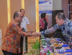 Pj. Walikota Padangsidimpuan Hadiri RUPS Tahunan dan RUPS LB PT. Bank Sumut