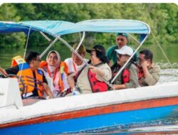 PWI dan KLHK Tanam Mangrove di TWA Angke Kapuk Jakarta