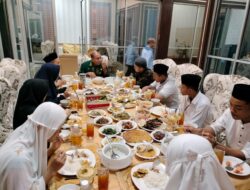 Pj.Bupati Langkat Buka Puasa Nisfu Syaban Dengan Anak-Yatim Piatu.