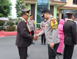 Kapolres Batubara Pimpin Upacara Pelepasan Dua Personil Purna Bhakti