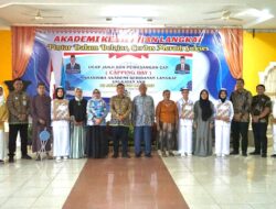Asisten Bupati Langkat Hadiri Capping Day Mahasiswa Akbid Langkat