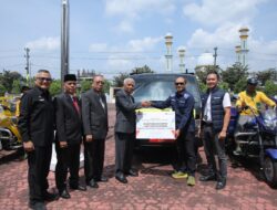 PT Inalum Persero Serahkan Betor dan Mobil Pengangkut Sampah Kepada Pemkab Asahan