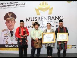 Pemkab Tapsel Terima Dua Penghargaan dari Pj Gubsu