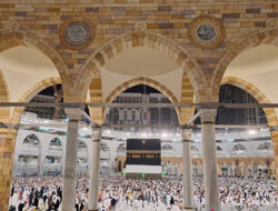 Masjid Saudi Sambut Jutaan Pengunjung Malam Ke- 29 Ramadhan