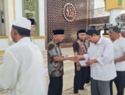 BKM Agung H. Achmad Bakrie Kisaran dan Bupati Asahan Salurkan Bantuan Kepada Anak Yatim dan Abang Becak