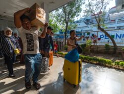 Tiba Di Belawan, KM. Kelud Bawa 3.548 Pemudik Dari Batam.