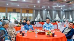 Teks fhoto Pejabat (Pj) Bupati Batu Bara Nizhamul, S.E, M.M menghadiri Open House dan menggelar Halal Bihalal di kediaman Hasanuddin Pj Gubsu Aula Rumah Dinas Gubernur Sumatera Utara.beritasore/alirsyah