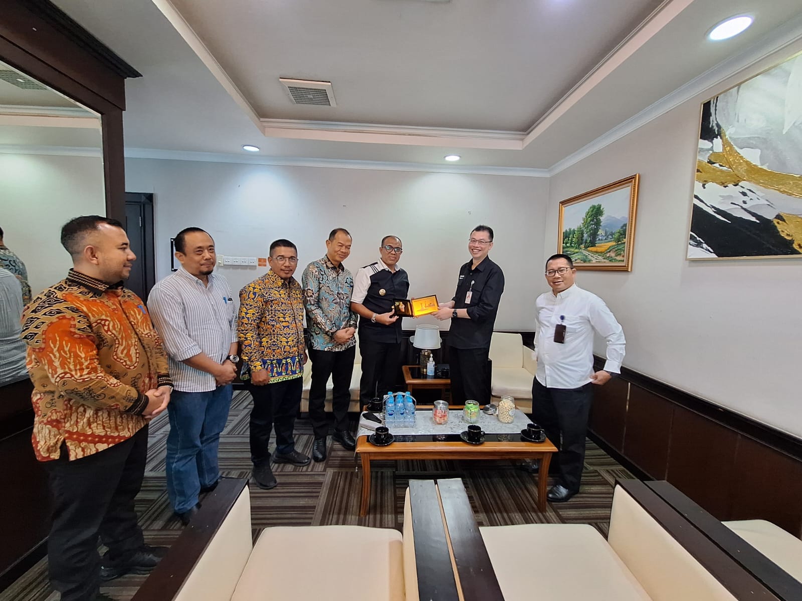 Teks Foto/Beritasore/ist  Bupati Langkat Audiensi Ke Kemenpan-RB, Selasa(21/5/24).