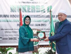 Wali Kota Lantik Pengurus LADUI MUI Pematangsiantar