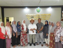 Bupati Tapsel Motivasi Aparat Desa Sorimanaon