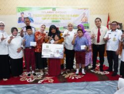 Pelatihan Anyaman Lidi Buat Penyandang Disabilitas di Langkat