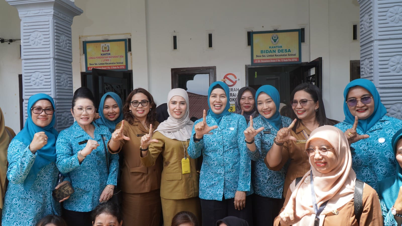 Teks Foto/Beritasore/ist   Kabupaten Langkat terpilih gerakan intervensi serentak percepatan penurunan stunting Provinsi Sumut  tahun 2024  di Dusun Kantil Desa Padang Brahrang Kecamatan Selesai, Senin (10/6/24).