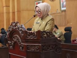 Pj Batubara Sampaikan Jawaban pada Paripurna DPRD