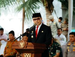 Pj Batubara Kukuhkan Dan Serahkan SK Perpanjangan Jabatan Kades