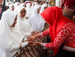 Wali Kota Pematangsiantar Tepung Tawar Jamaah Haji