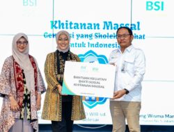 BSI Maslahat Dan IIK BSI Gelar  Khitanan Massal