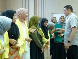 60 Mahasiswa Kurang Mampu Di Batubara Terima Beasiswa