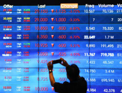 920 Saham  Diperdagangkan, Investor Pilih ‘Blue Chips’ Atau ‘Second Layer’