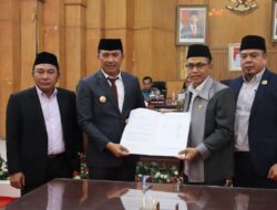 Rapat Paripurna DPRD Batubara Terima Ranperda APBD 2023 Jadi Perda