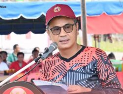Bupati Yaatulo Gulo Buka Olahraga Rekreasi Nias 2024