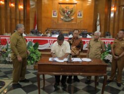 Bupati Asahan Sampaikan Pendapat Akhir di Paripurna DPRD