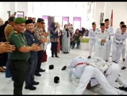 Camat Pulau Rakyat Kukuhkan 52 Paskibra