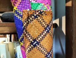 Pengunjung Serbu Tikar Menday Sergai  Di FEKDI x KKI Jakarta