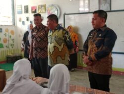 Bupati Asahan Berikan Makan Gratis Kepada 163 Siswa SDN 017961 Pulau Rakyat Tua
