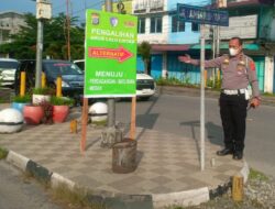 Polres P.Siantar Pasang Spanduk Imbauan Dan Pengalihan Arus