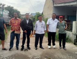 Binsar Simarmata Tepati Janji Politik, Warga Jalan Petunia Raya Akan Mendapat Air Bersih
