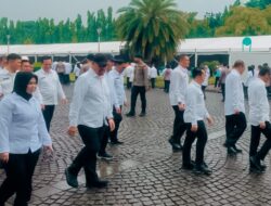Bupati – Wakil Bupati Batubara Terpilih Ikuti Kirab Jalan Kaki Dari Monas Menuju Istana