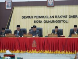 Sambutan Perdana Wali Kota Gunungsitoli Di Paripurna DPRD