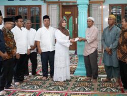 Wakil Wali Kota Siantar Bersama Perumda Tirtanadi Uli Berbagi Kasih Di Bulan Ramadan