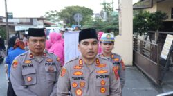 Teks fhoto Kapolres Batu Bara AKBP Taufiq Hidayat Thayeb, S.H., S.I.K., M.M mensosialisasikan Mudik Aman, Keluarga Nyaman, jangan ragu hubungi Call Center 110 Sabtu (15/3/2025).beritasore/alirsyah