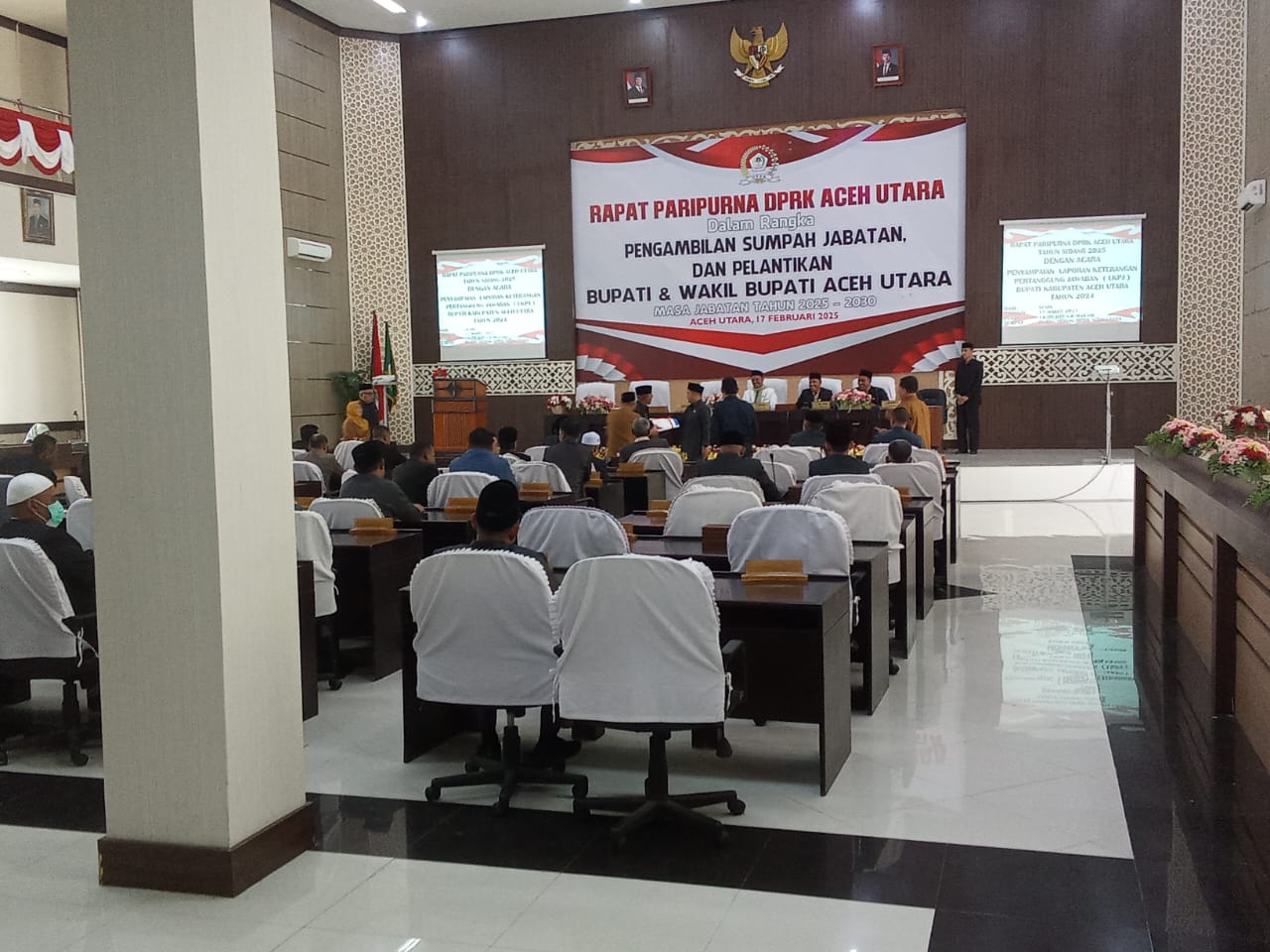 Rapat Paripurna Penyampaian Laporan Keterangan Pertanggungjawaban (LKPJ) Bupati Aceh Utara Tahun 2025, Senin (17/3) di Gedung DPRK Aceh Utara Lhoksukon.