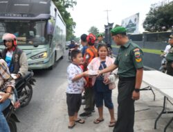Korem 022/PT Bersama Ormas Berbagi Takjil