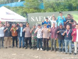 Camat Air Batu Saksikan Balap Motor Super Grasstrack Rebut Tropi Kapolres Asahan 