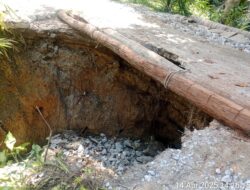 Titi Cor Beton Dusun IV Desa Perkebunan Padang Pulau Asahan Abrasi, Kades Tak Nampak