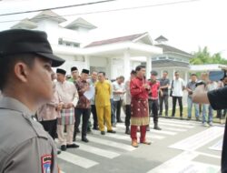 Polres Sergai Kawal Aksi Unjuk Rasa Dugaan Korupsi Dana Desa Di 12 Desa Kecamatan Sipispis