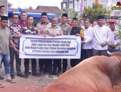 Pemkab Nias Serahkan Hewan Qurban Hari Raya Idul Adha 1446 H/2025 M