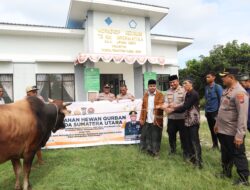 Kapolres Batubara Serahkan Hewan Kurban Dipondok Pesantren