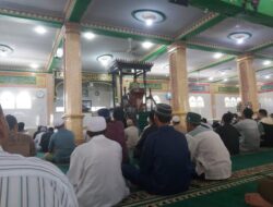 Chairman IIYL Asia-Singapore Khatib Jumat Di Masjid Raya P. Brandan 