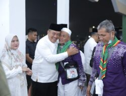 Pemkab Asahan Sambut Kedatangan Jamaah Haji Dengan Penuh Haru