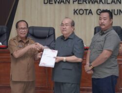 Rapat Paripurna DPRD, Wali Kota Paparkan Ranperda RPJMD Kota Gunungsitoli