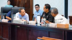 Respon Pengaduan Warga, Rico Waas Bangun Platform CRM Berteknologi AI