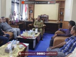 Bupati Nias Barat Silaturahmi Dengan Sejumlah Tokoh Masyarakat