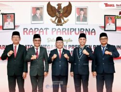 Rapat Paripurna DPRD dan Bupati Nias Mendengarkan Pidato Kenegaraan Presiden Dalam Rangka HUT Ke-80 RI
