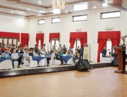 Rico Waas Buka Pelatihan Penjualan Daring Bagi Pedagang Pasar Tradisional