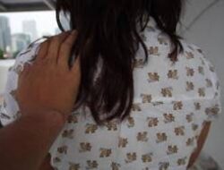 Tepuk Bahu, Rp10 Juta Lebih Lenyap