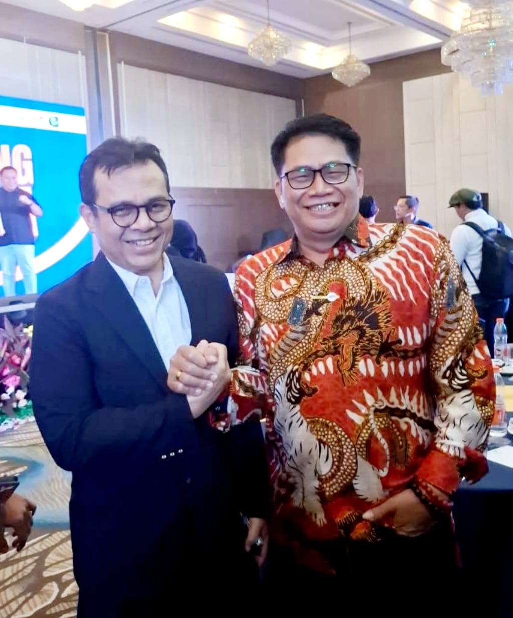 Wamen Infokomdigi Nezar Patria bersama Rianto, SH. 